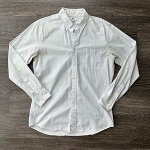 UNIQLO White Patterned Button Down